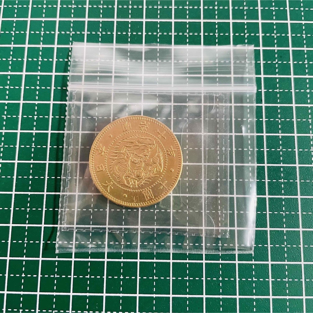 旧10圓金貨 明治10年　レプリカコイン　旧10円 エンタメ/ホビーの美術品/アンティーク(貨幣)の商品写真