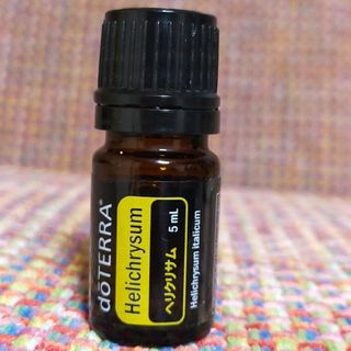 ドテラ(doTERRA)のdoTERRA　 ドテラ　ヘリクリサム　 エッセンシャルオイル　5ml(アロマグッズ)