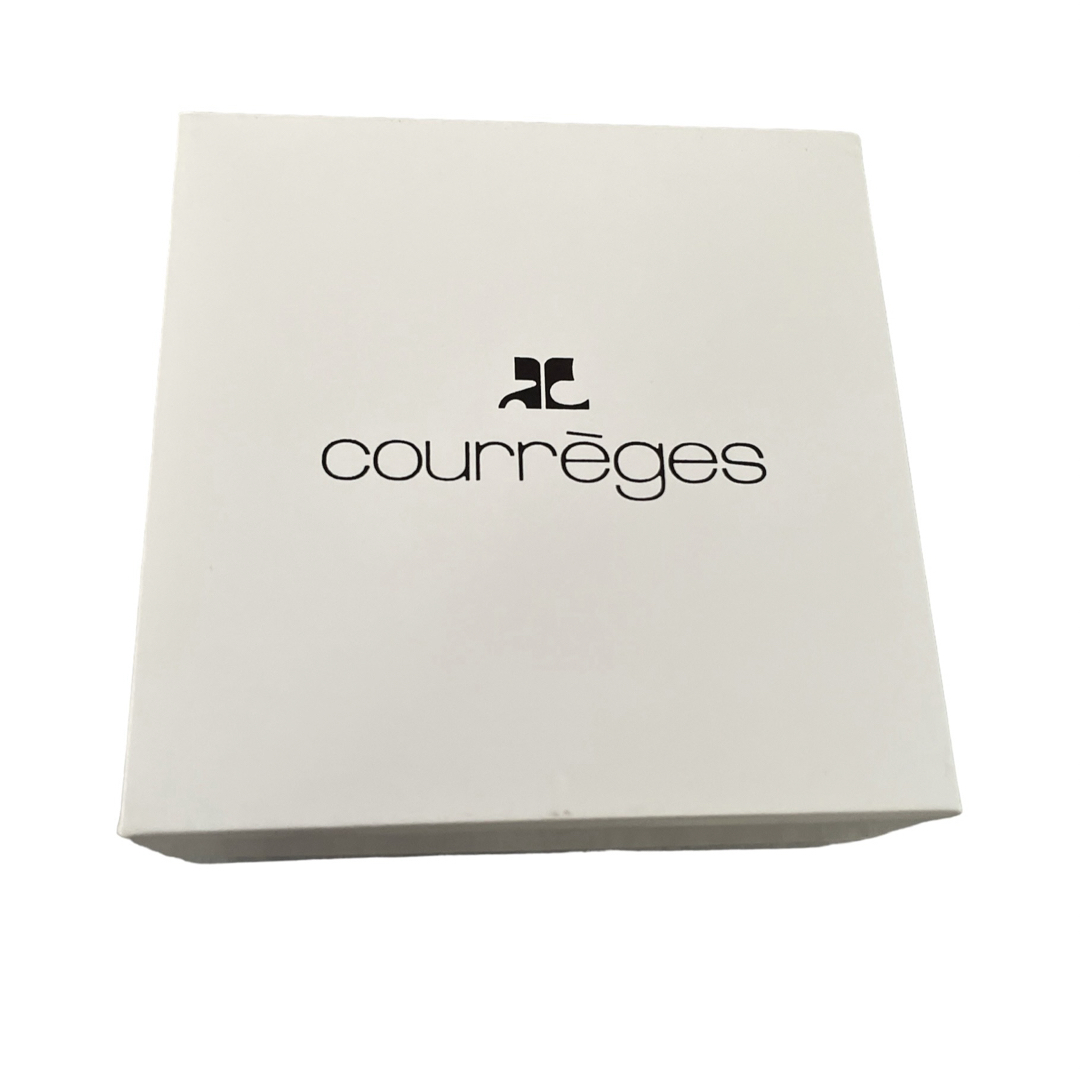 Courreges(クレージュ)のCourregee  クレージュ　腕時計/アクセサリーケース　空箱　即購入可能 レディースのアクセサリー(その他)の商品写真