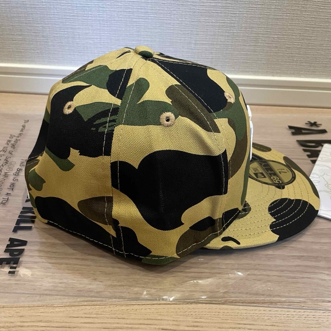 A BATHING APE(アベイシングエイプ)のBAPE MLB NEW ERA YANKEES 59FIFTIY CAP メンズの帽子(キャップ)の商品写真