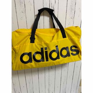 【中古品】アディダスボストンバック　スポーツバック　旅行　人気！！イエロー！！(ボストンバッグ)