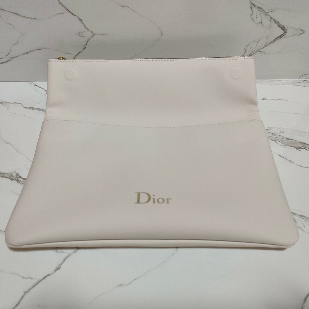 Christian Dior(クリスチャンディオール)のDior　ディオール　ポーチ　ノベルティ レディースのファッション小物(ポーチ)の商品写真