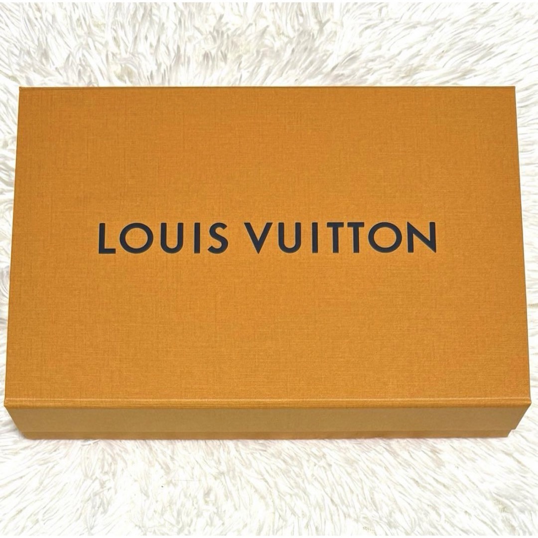 LOUIS VUITTON(ルイヴィトン)のルイヴィトン マグネット式 空箱 レディースのバッグ(ショップ袋)の商品写真