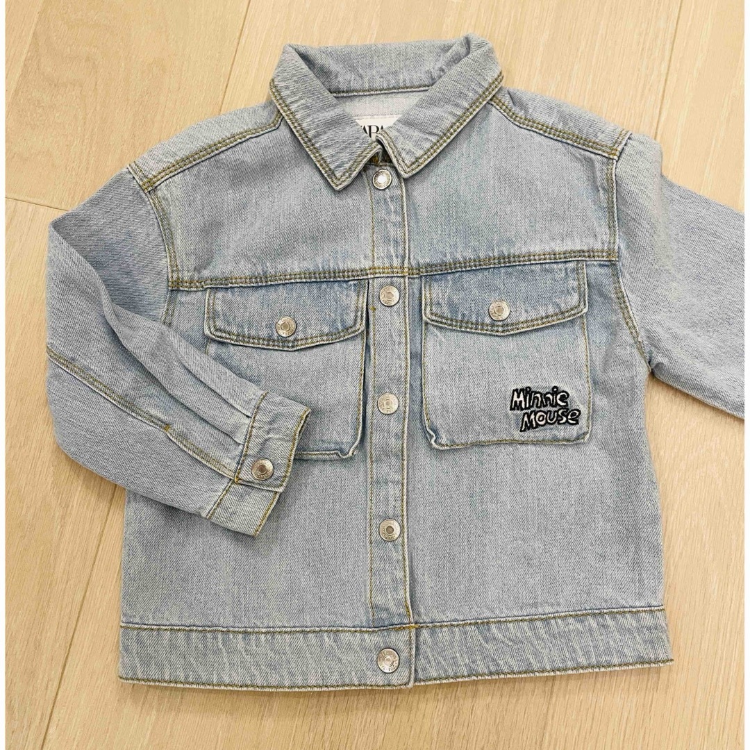 ZARA KIDS(ザラキッズ)のザラ ベビー ディズニー ミニー デニム ジャケット キッズ/ベビー/マタニティのキッズ服女の子用(90cm~)(ジャケット/上着)の商品写真