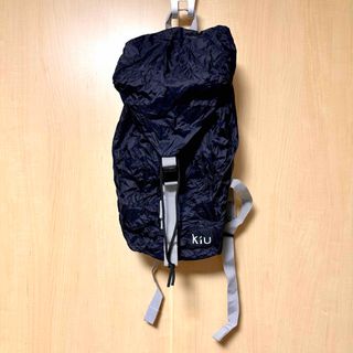 キウ(KiU)のKiu - PACKABLE RAIN BACKPACK " BLACK "(バッグパック/リュック)