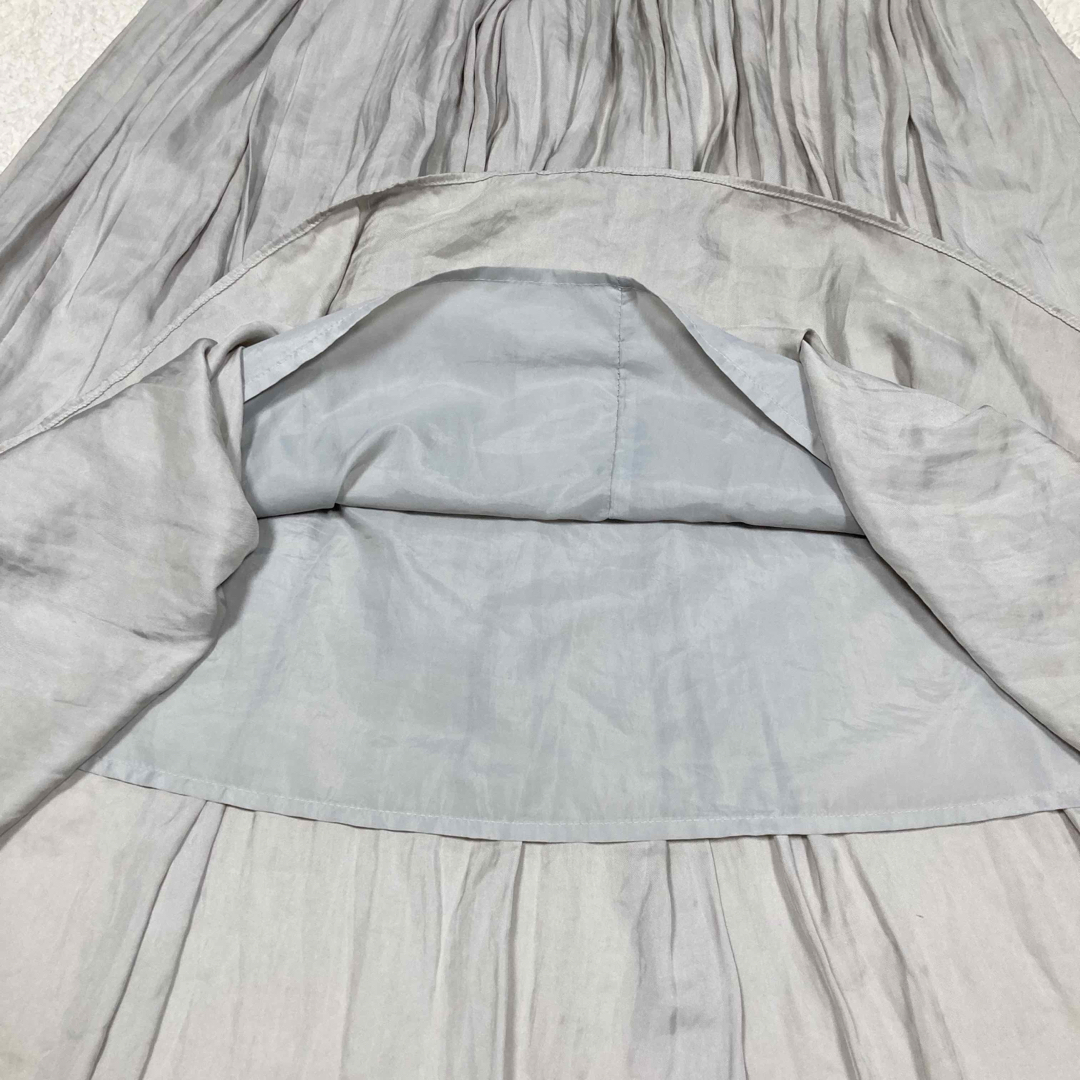 IENA(イエナ)のイエナ　IENA ヴィンテージサテン マキシスカート　38 レディースのスカート(ロングスカート)の商品写真