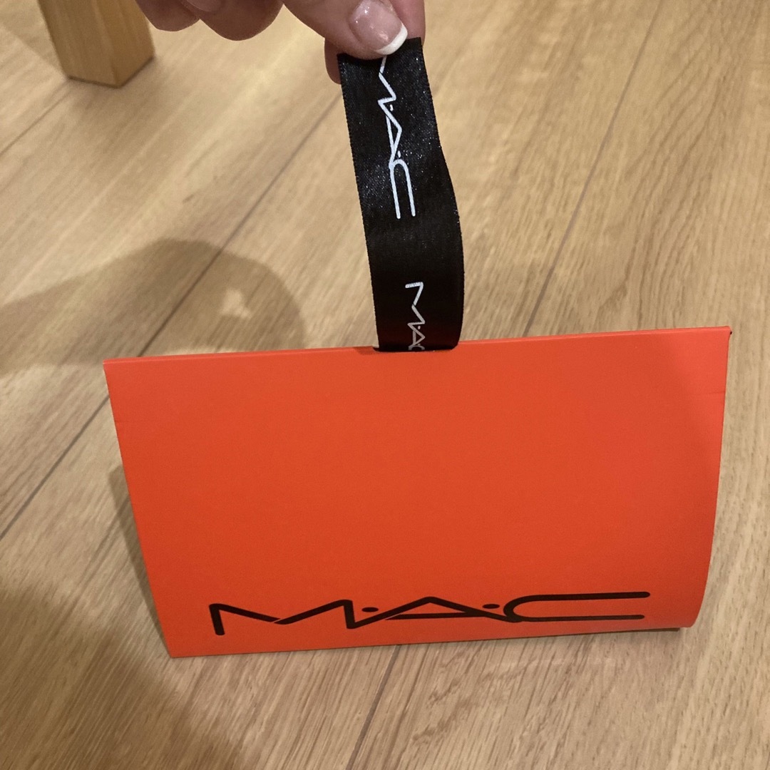 MAC(マック)のM.A.C ショッパー　ショップ袋　ラッピング　ギフトボックス　MAC　コスメ レディースのバッグ(ショップ袋)の商品写真