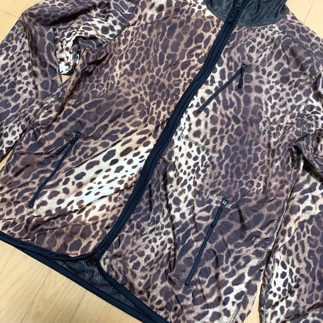 Needles(ニードルス)のneedles sportswear leopard track jacket メンズのジャケット/アウター(ナイロンジャケット)の商品写真