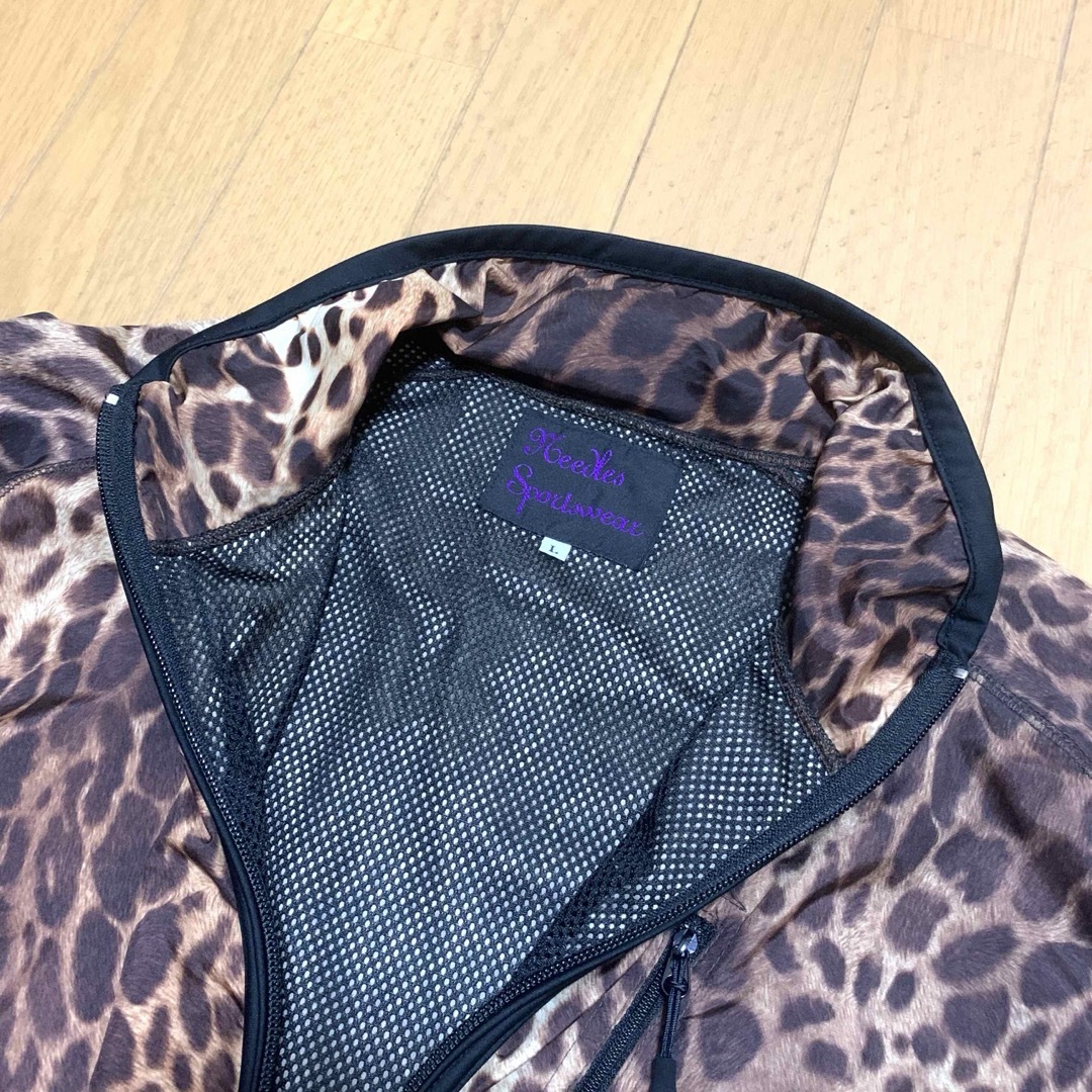 Needles(ニードルス)のneedles sportswear leopard track jacket メンズのジャケット/アウター(ナイロンジャケット)の商品写真