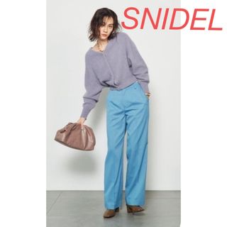 スナイデル(SNIDEL)のSNIDELカラーストレートパンツ(カジュアルパンツ)