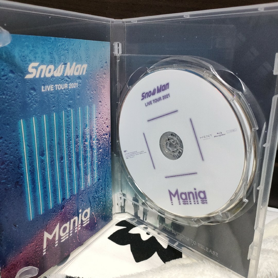 ☆Snow　Man　LIVE　TOUR　2021　Mania☆ エンタメ/ホビーのDVD/ブルーレイ(ミュージック)の商品写真