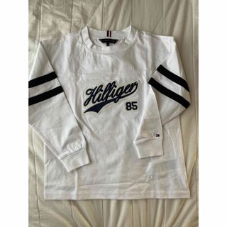 トミーヒルフィガー(TOMMY HILFIGER)のトミーヒルフィガー 白 ロンT size128(Tシャツ/カットソー)