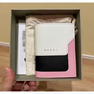 マルニ(Marni)のマルニ　二つ折り財布(財布)