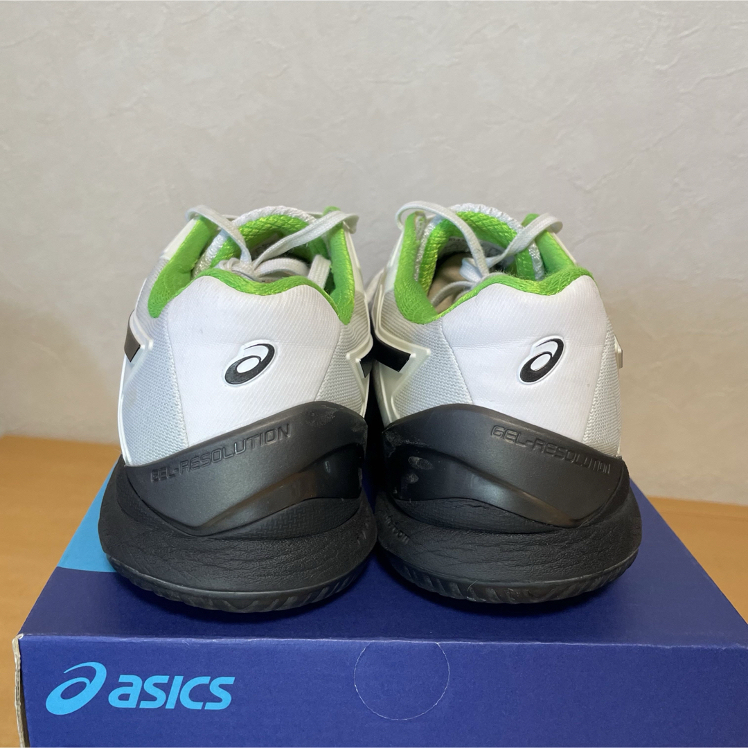 asics(アシックス)のアシックス メンズ テニスシューズ ゲルレゾリューション 8 ワイド　26㎝ スポーツ/アウトドアのテニス(シューズ)の商品写真