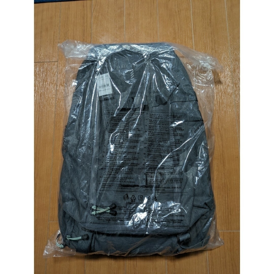 adidas(アディダス)のadidas バックパック ADICROSS ヘザーバックパック メンズのバッグ(バッグパック/リュック)の商品写真