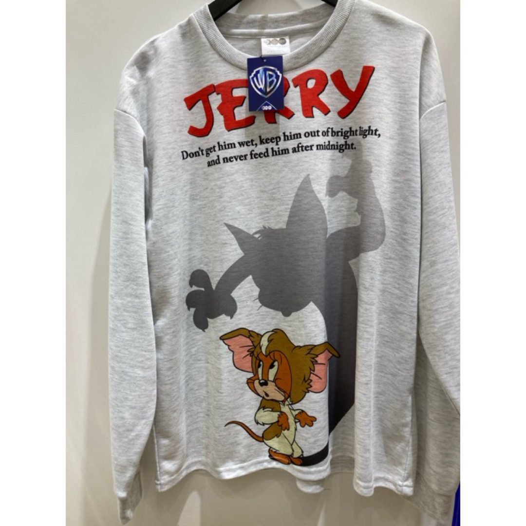 新品 トムとジェリー ギズモ グレムリン コラボ 長袖Tシャツ ロンt メンズ メンズのトップス(Tシャツ/カットソー(七分/長袖))の商品写真