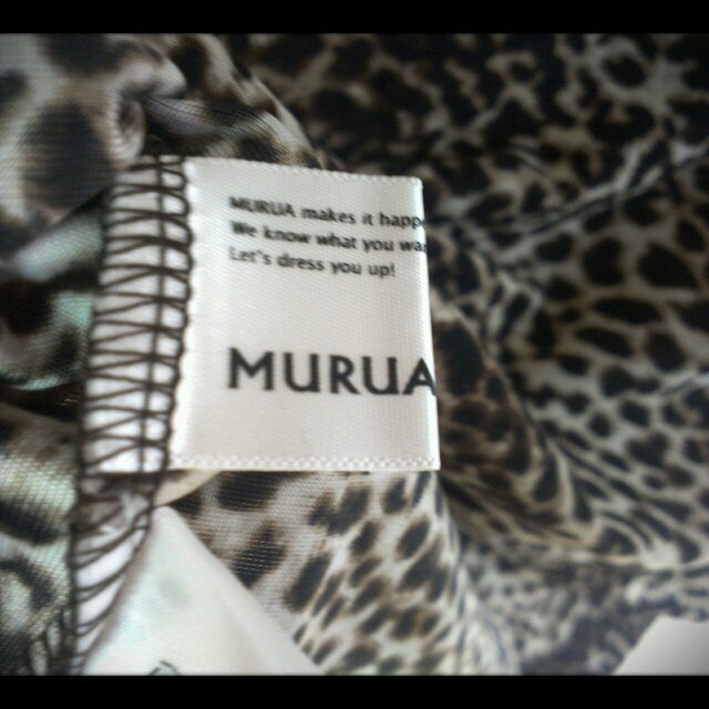MURUA(ムルーア)のMURUA アニマル チューブトップ レディースのトップス(ベアトップ/チューブトップ)の商品写真