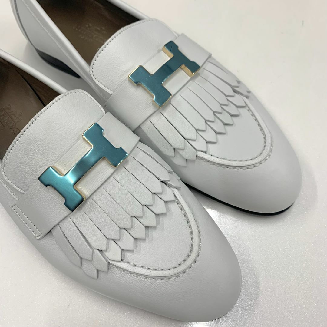 8817 未使用 エルメス ロワイヤル レザー H金具 フリンジ ローファー 8817 未使用 エルメス ロワイヤル レザー H金具 フリンジ ローファー