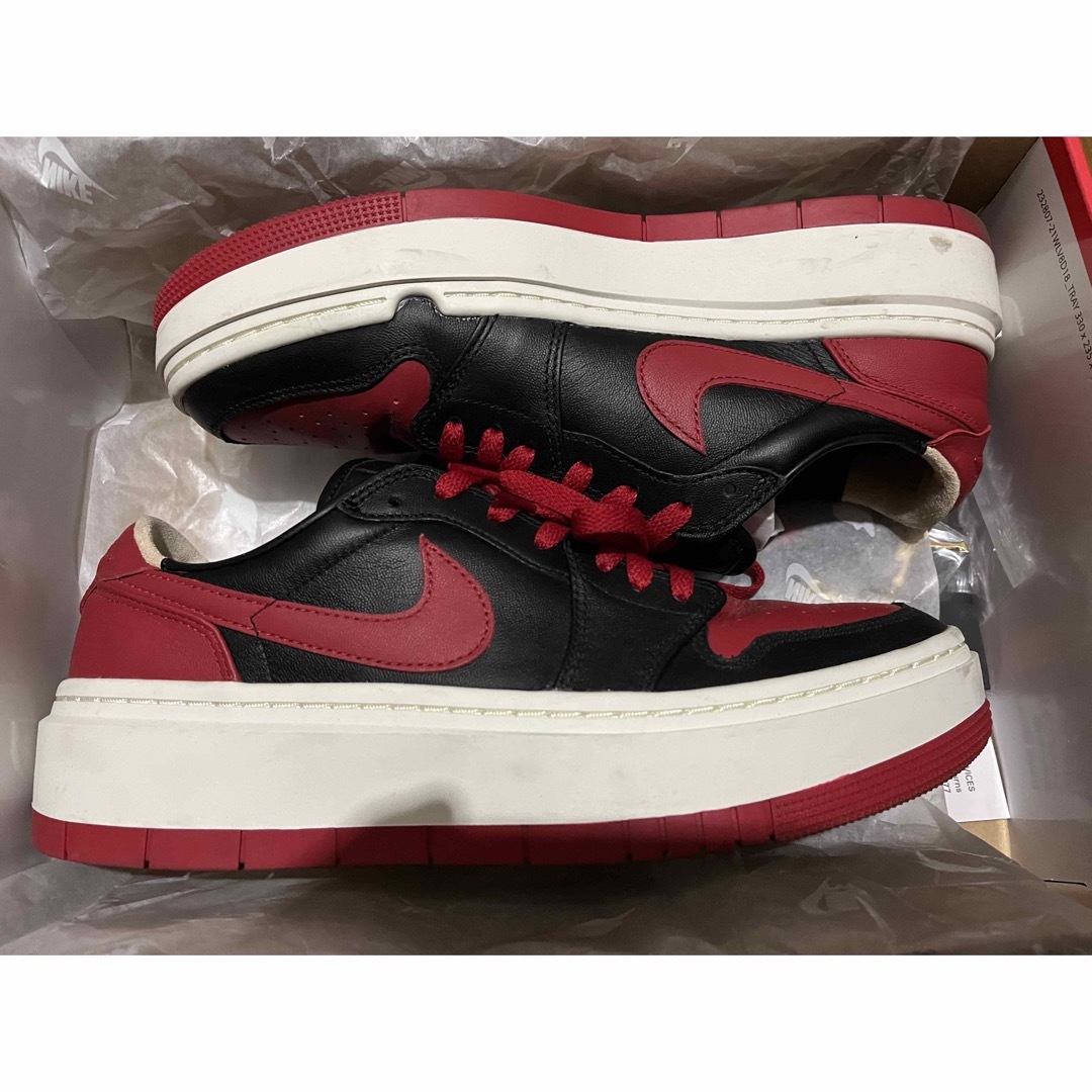 Jordan Brand（NIKE）(ジョーダン)のNIKE W AIR JORDAN1 ELEVTE LOW SE BRED メンズの靴/シューズ(スニーカー)の商品写真