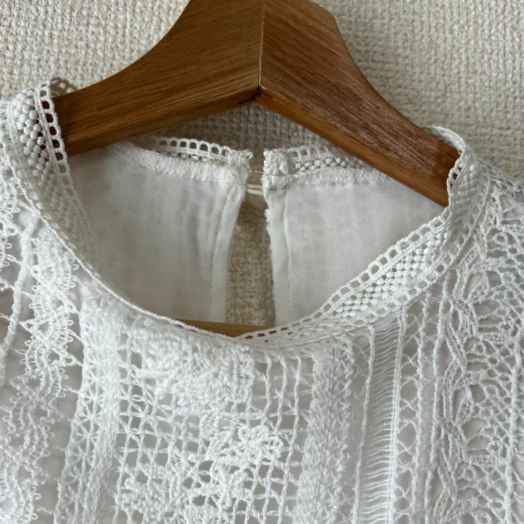 PAGEBOY(ページボーイ)のPAGEBOY☆刺繍トップス　フリーサイズ レディースのトップス(カットソー(半袖/袖なし))の商品写真