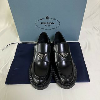 プラダ(PRADA)の新品 PRADAプラダ チョコレート ブラッシュドレザー ローファ(ローファー/革靴)