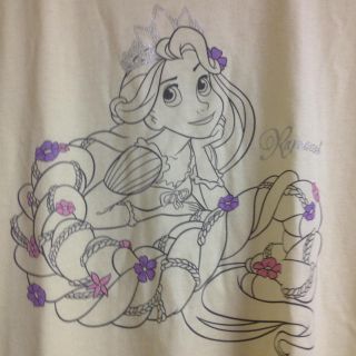 ディズニー(Disney)のラプンツェル♥Tシャツ♥イエロー(Tシャツ(半袖/袖なし))