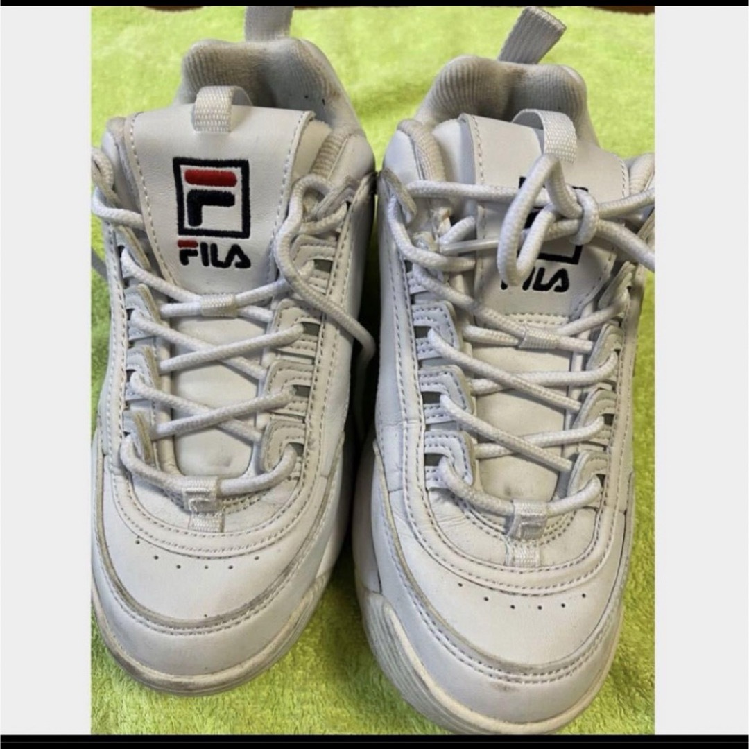 FILA(フィラ)のFILA ディスラプター2   22.5 レディースの靴/シューズ(スニーカー)の商品写真