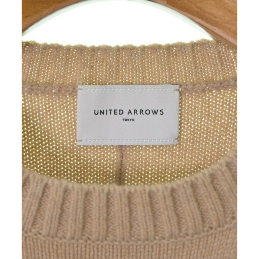 UNITED ARROWS(ユナイテッドアローズ)のUNITED ARROWS ユナイテッドアローズ ニット・セーター F ベージュ 【古着】【中古】 レディースのトップス(ニット/セーター)の商品写真