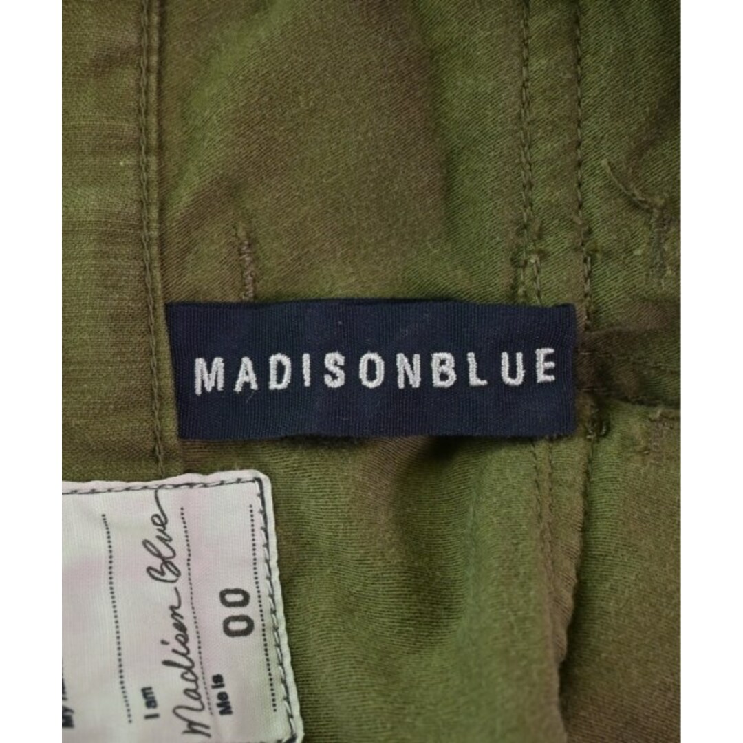 MADISONBLUE(マディソンブルー)のMADISON BLUE ショートパンツ 00(XS位) カーキ 【古着】【中古】 レディースのパンツ(ショートパンツ)の商品写真