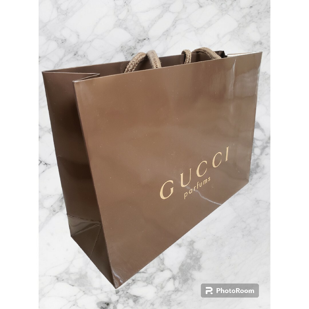 Gucci(グッチ)のグッチ　GUCCI　ショップ袋　ショッパー　紙袋　未使用品　5枚セット レディースのバッグ(ショップ袋)の商品写真