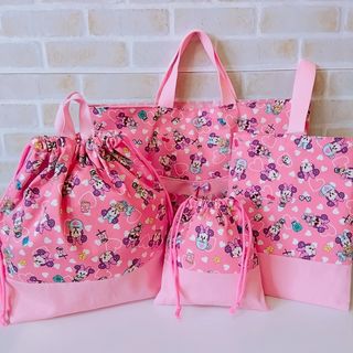 ハンドメイド🎀ミニーちゃん🎀入園入学④点セット🎀(外出用品)