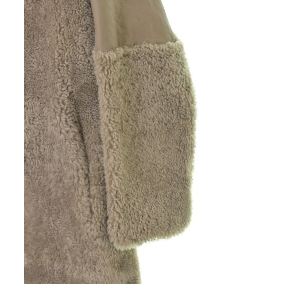 ESCADA SPORT ムートンコート 36(XS位) ベージュ 【古着】【中古】 レディースのジャケット/アウター(ムートンコート)の商品写真
