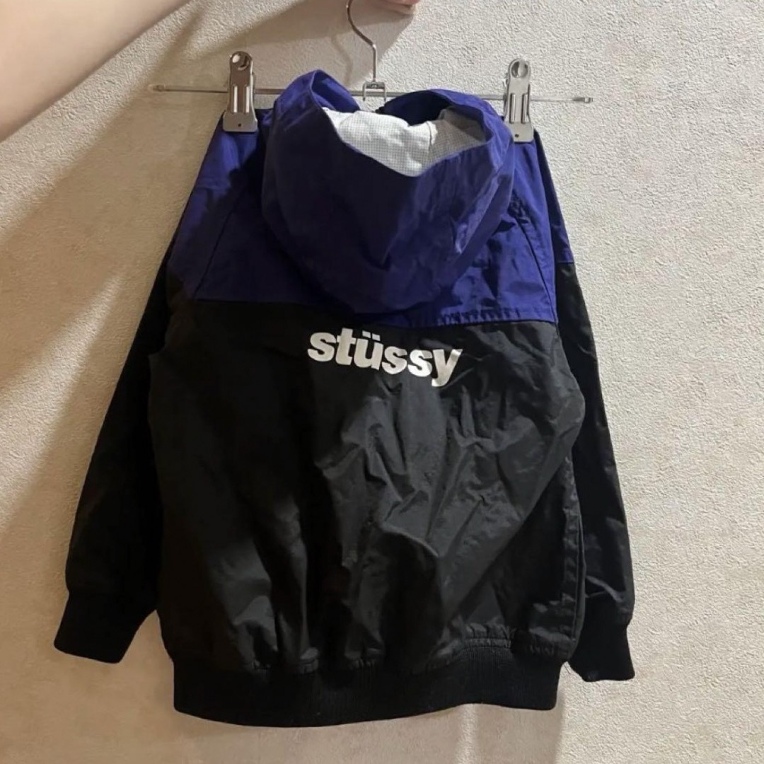 STUSSY(ステューシー)のSTUSSY ステューシー キッズ シェルパーカー アウター ウインドブレーカー キッズ/ベビー/マタニティのキッズ服男の子用(90cm~)(ジャケット/上着)の商品写真