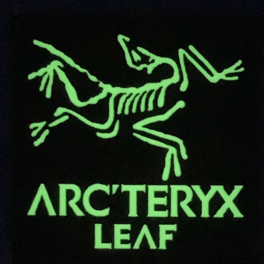 たつ様専用 snowpeak  ARC'TERYX LEAF 蓄光 ★2点セット エンタメ/ホビーのミリタリー(その他)の商品写真