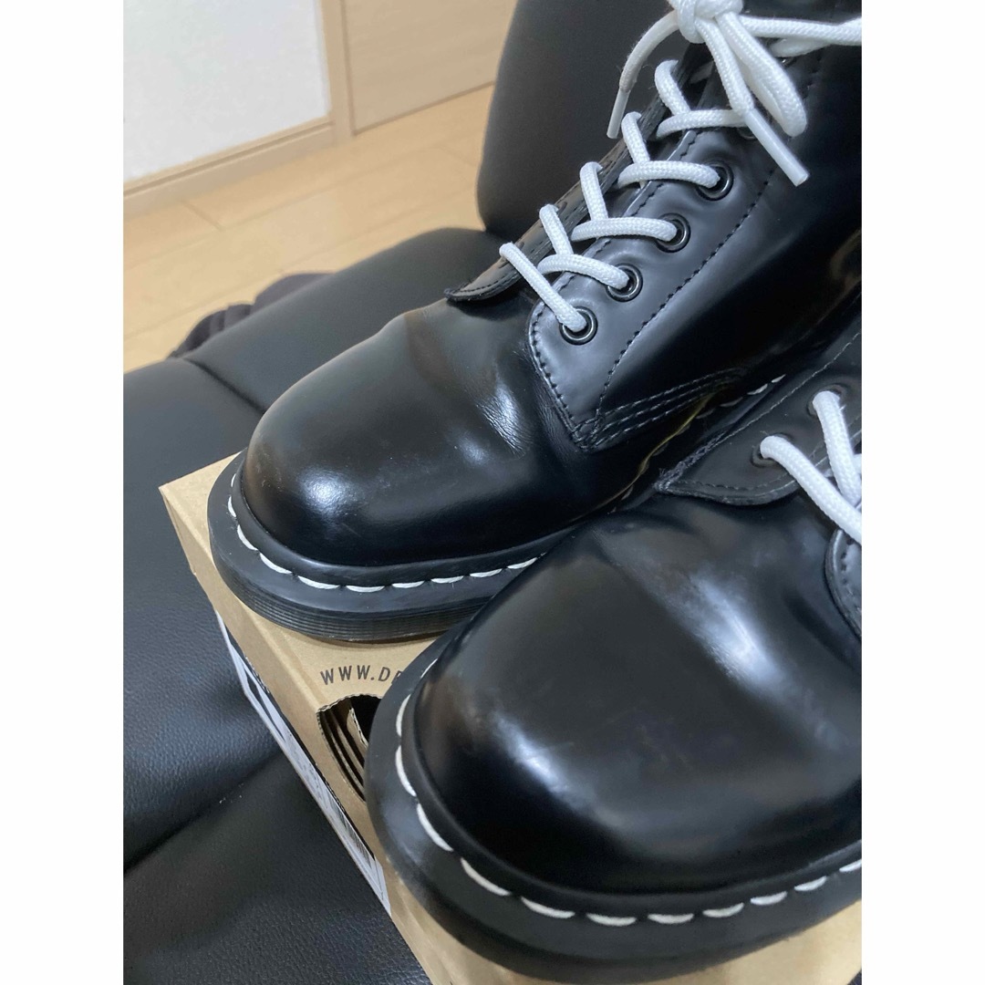 Dr.Martens(ドクターマーチン)のDr.Martens 1460Z 8ホール レザーブーツ ホワイトステッチ BL メンズの靴/シューズ(ブーツ)の商品写真