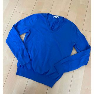 ユニクロ(UNIQLO)の☆ユニクロ コットンカシミヤニット ブルー☆ (カットソー(長袖/七分))