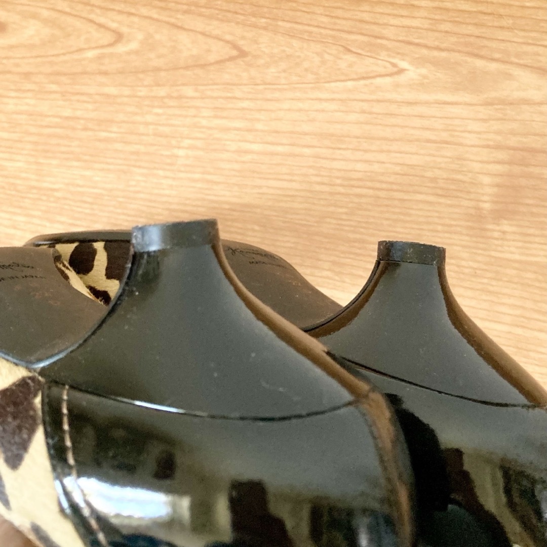 GINZA Kanematsu(ギンザカネマツ)の銀座かねまつ　レオパード ハラコ × エナメル　ローヒールパンプス　22cm レディースの靴/シューズ(ハイヒール/パンプス)の商品写真