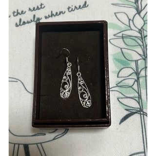 ジュエリーツツミ(JEWELRY TSUTSUMI)の更に値下げしました‼️新品！透かしフックピアス(ピアス)