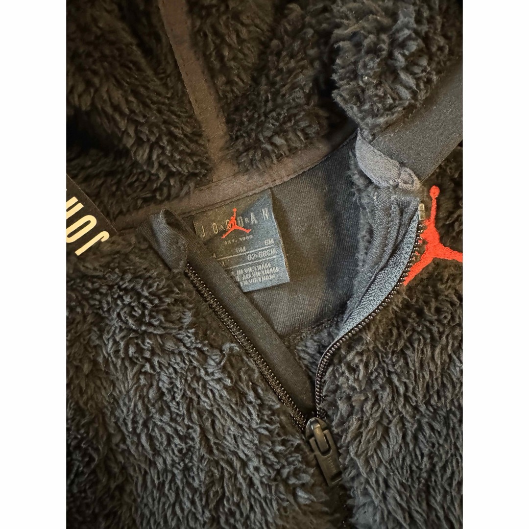 Jordan Brand（NIKE）(ジョーダン)のロンパース JORDAN JDB SHERPA HOODED COVERALL キッズ/ベビー/マタニティのベビー服(~85cm)(ロンパース)の商品写真