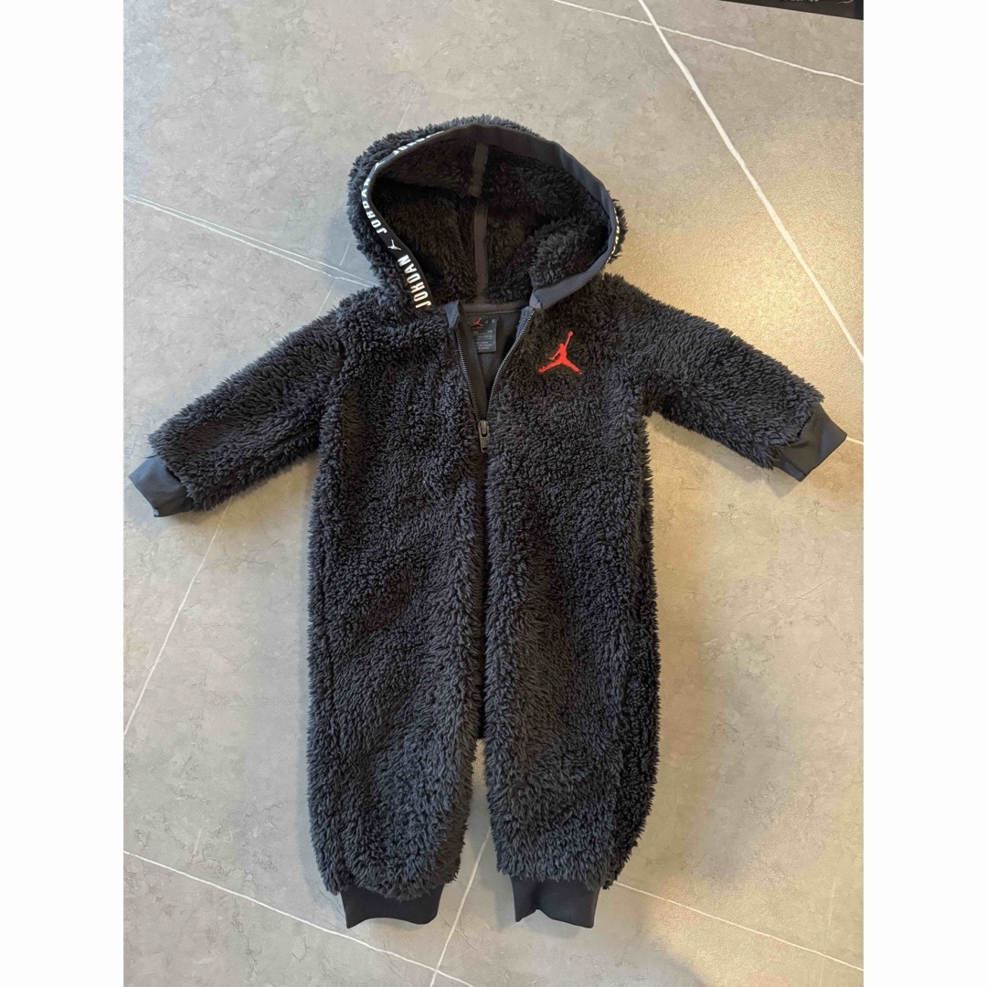 Jordan Brand（NIKE）(ジョーダン)のロンパース JORDAN JDB SHERPA HOODED COVERALL キッズ/ベビー/マタニティのベビー服(~85cm)(ロンパース)の商品写真