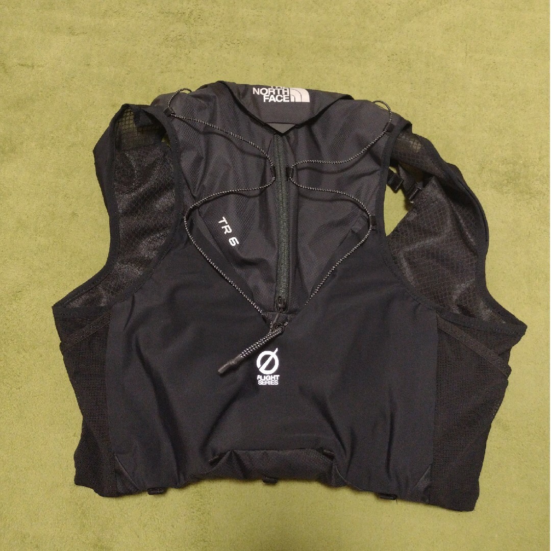 THE NORTH FACE(ザノースフェイス)のノースフェイス　TR6　Lサイズ スポーツ/アウトドアのランニング(その他)の商品写真