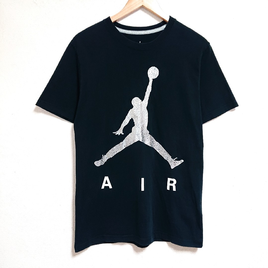 NIKE(ナイキ)の【人気デザイン】ナイキ エアジョーダン Tシャツ ジャンプマン デカロゴ メンズ メンズのトップス(Tシャツ/カットソー(半袖/袖なし))の商品写真