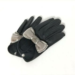 コス(COS)のCAUSSE(コス) 手袋 レディース美品  - 黒 リボン レザー(手袋)