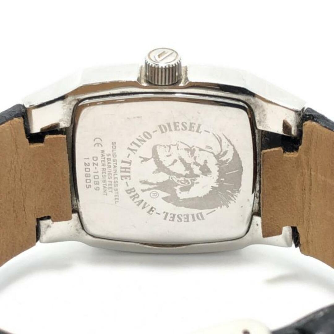 DIESEL(ディーゼル)のDIESEL(ディーゼル) 腕時計 - DZ-1089 メンズ 黒 メンズの時計(その他)の商品写真