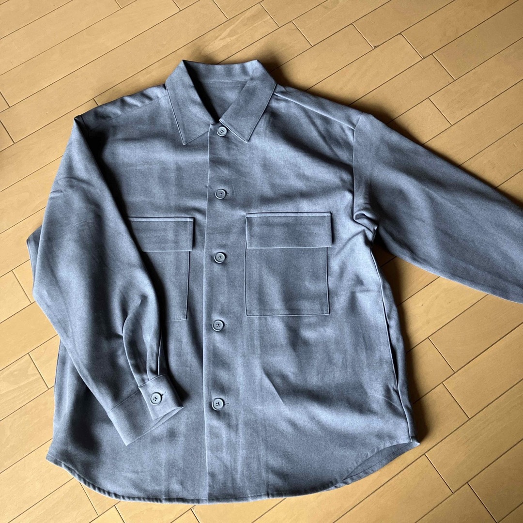 GU(ジーユー)のGU メンズＬサイズ　春服セット メンズのトップス(その他)の商品写真