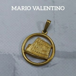 マリオバレンチノ(MARIO VALENTINO)の【匿名配送】マリオバレンチノ ペンダントトップ ゴールド シンプル(ネックレス)