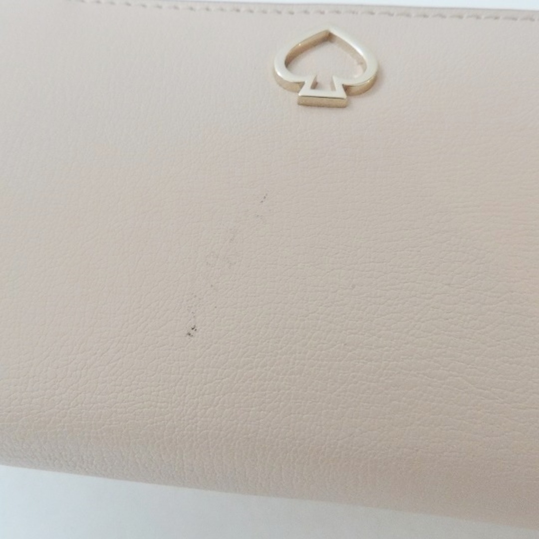 kate spade new york(ケイトスペードニューヨーク)のKate spade(ケイトスペード) 2つ折り財布 - WLRU6082 ピンクベージュ レザー レディースのファッション小物(財布)の商品写真