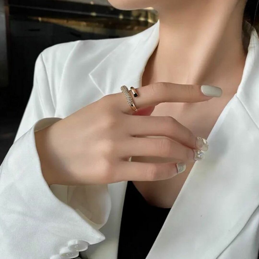 783 ゴールド リング czダイヤモンド オープン 調整可能 結婚式 シンプル レディースのアクセサリー(リング(指輪))の商品写真