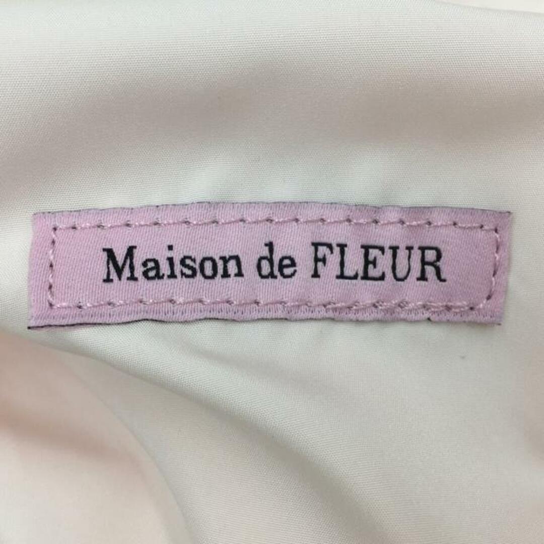 Maison de FLEUR(メゾンドフルール)のMaison de FLEUR(メゾンドフルール) ハンドバッグ - アイボリー×マルチ サンリオ/リトルツインスターズ ポリエステル レディースのバッグ(ハンドバッグ)の商品写真