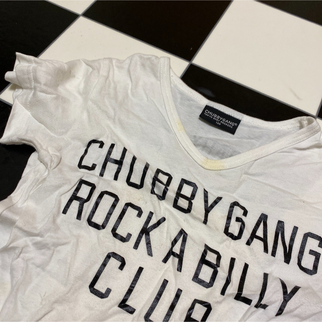 CHUBBYGANG(チャビーギャング)のチャビーギャング 120 Tシャツ Vネック ホワイト キッズ/ベビー/マタニティのキッズ服男の子用(90cm~)(Tシャツ/カットソー)の商品写真